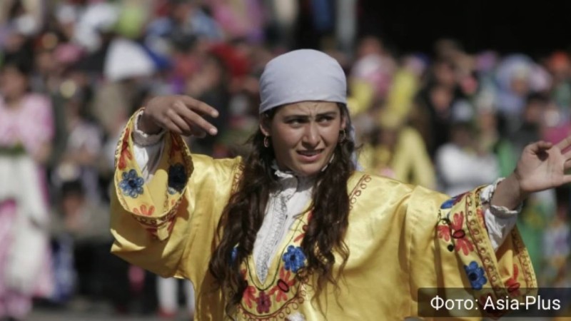 Тәжікстанда ұлттық мәдениетке жат киімдерді киюге тыйым салды