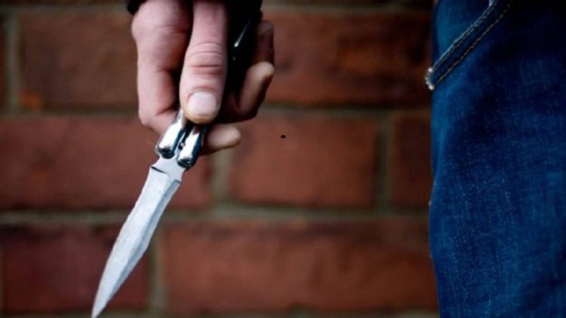 Көңілдесі бар деп ойлаған: Қостанай облысында ер адам әйеліне 22 рет пышақ сұғып, көз жанарынан айырған - Қазақстан жаңалықтары