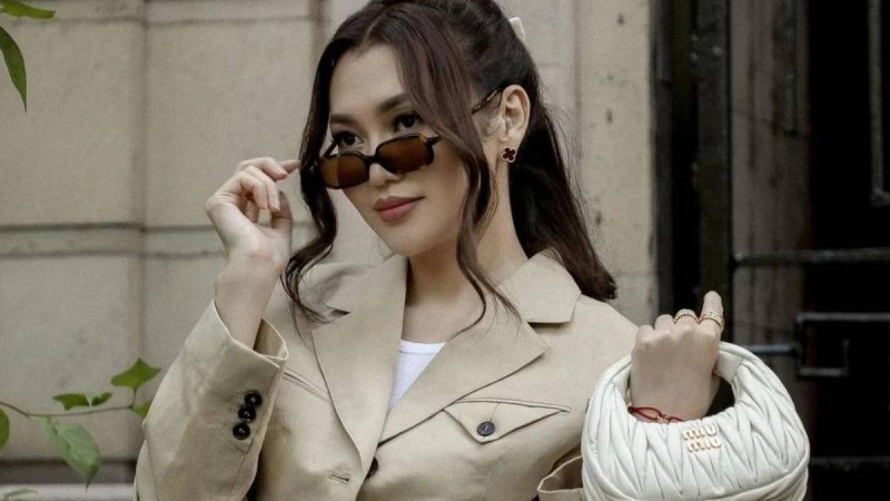 "Ерке мен Райымның құпиясын ашамыз": Ерке Есмахан атын пайдаланып курс жасайтындарға ескерту жасады