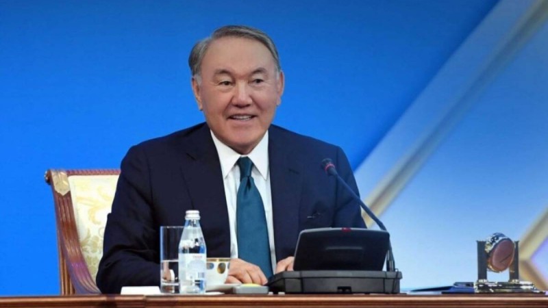 Енді Елбасы жоқ:Назарбаевтың сайты домендік атауын өзгертті