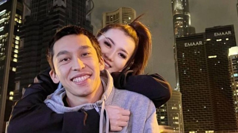 "Мен той қаламап едім": Ерке Есмахан тойының қашан болатынын айтты