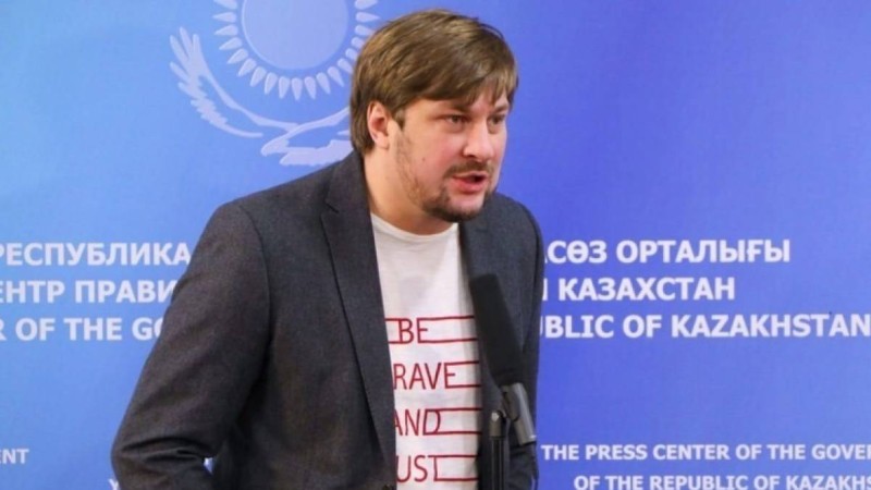 Журналист Денис Кривошеев жала жапқаны үшін айыппұл арқалады