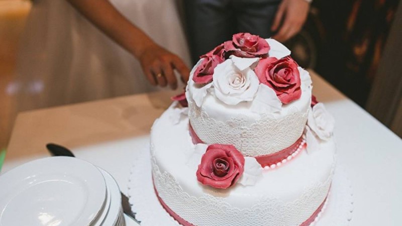 Коронавирус жұқтырған Есік қаласының тұрғыны үйлену тойында болғаны анықталды