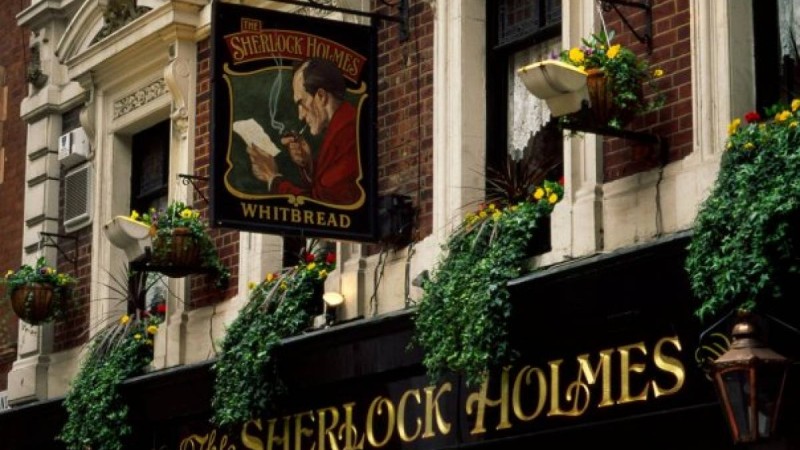 Назарбаевтың қызы мен жиені Лондондағы  Шерлок Холмс үйінің иелері болып шықты