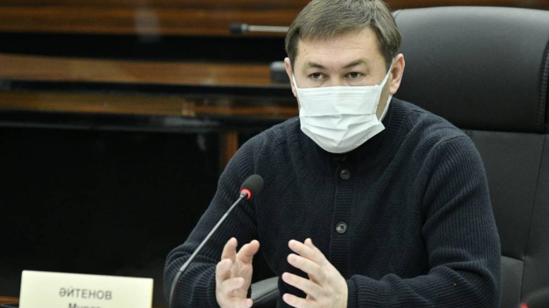 Қала әкімі Әл-Фараби ауданының белсенділерімен кездесті