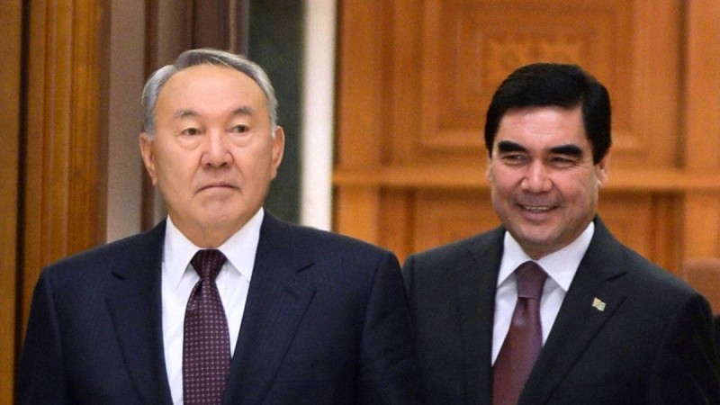 Артымнан ілес кетеміз. Бердімұхамедов отставкасы