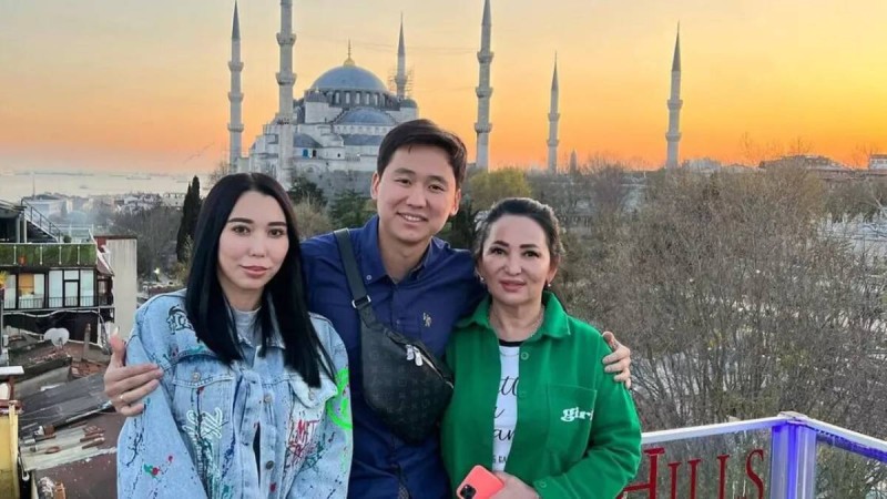 Гүлзира Айдарбекова: Менің отбасымды түгендеп қайтесіздер (ВИДЕО)