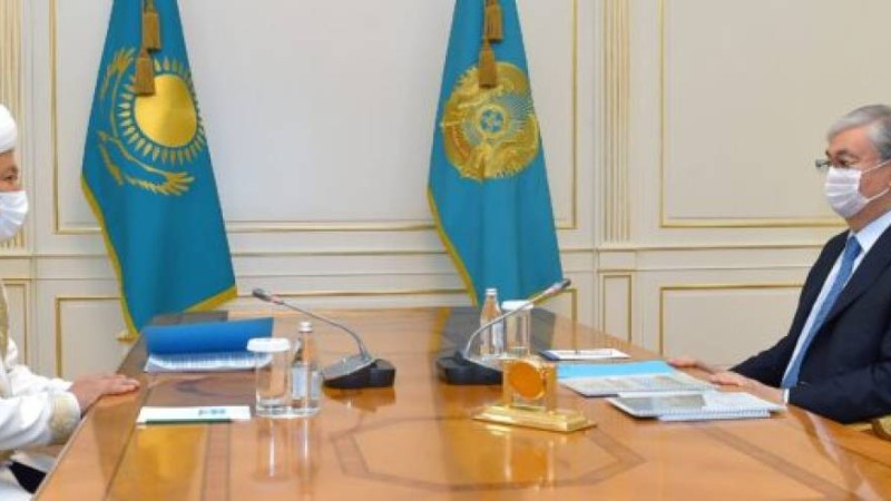 Мешіттерді қазақы салт-санаға келтіреміз: Бас Мүфти Тоқаевқа есеп берді