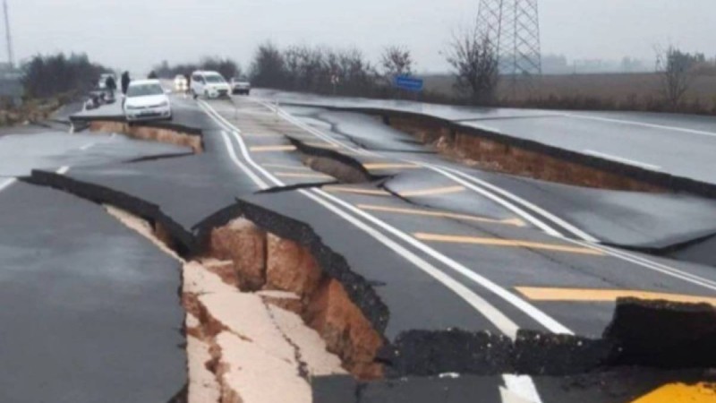 Түркиядағы жер сілкінісінен кейін литосфералық тақталар үш метрге жылжыған