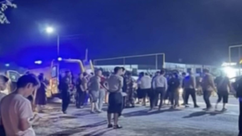 Алматы облысында балмұздақ алуға шыққан бір үйдің екі қызын көлік қағып мерт қылды