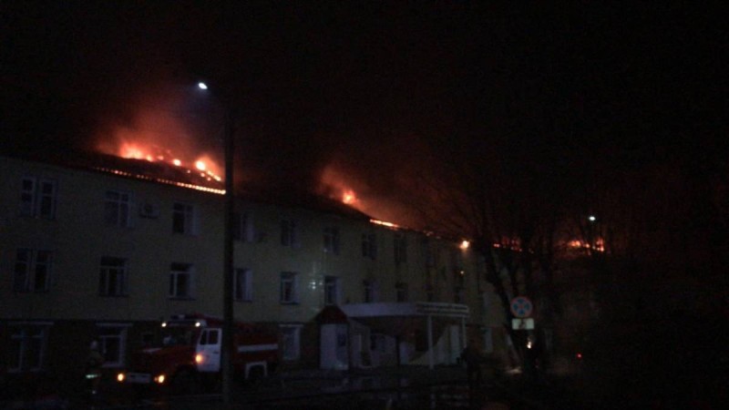 Қостанайдағы орталық аурухана өртеніп кетті (фото)