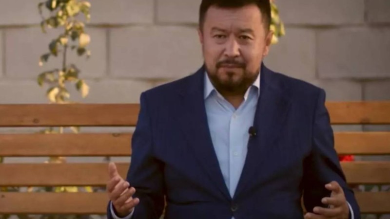 "Атына заты сай болсын": Әбдіхалықов жетінші перзентіне берген есімнің мағынасын түсіндірді