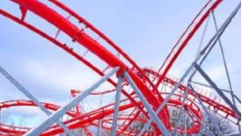 Ақтөбеде 5 жасар қыз аттракционнан жарақат алып, саусағынан айырылды