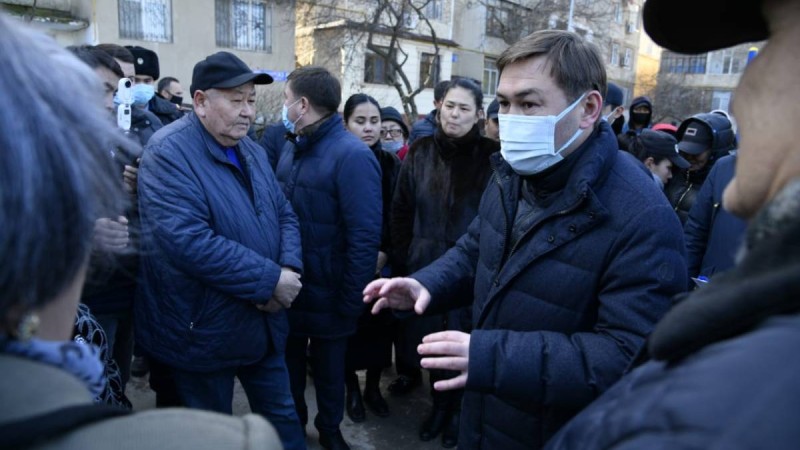 Мұрат Әйтенов Отырар шағын ауданының тұрғындарымен кездесті