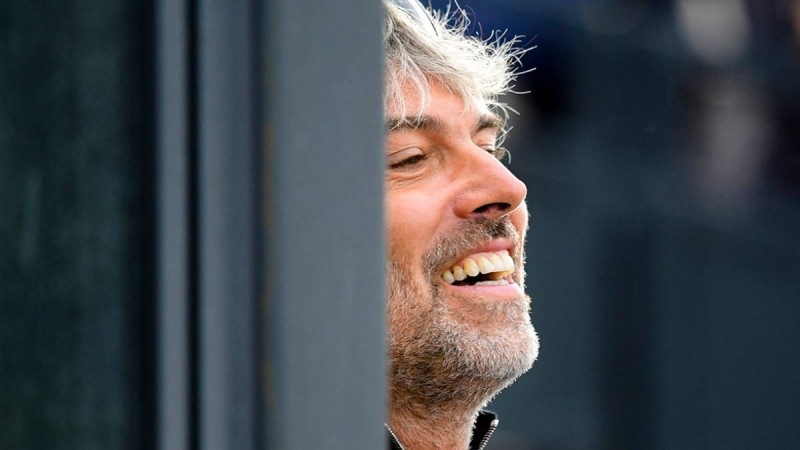 Олигарх, Home Credit Bank иесі ұшақ апатынан қаза тапты