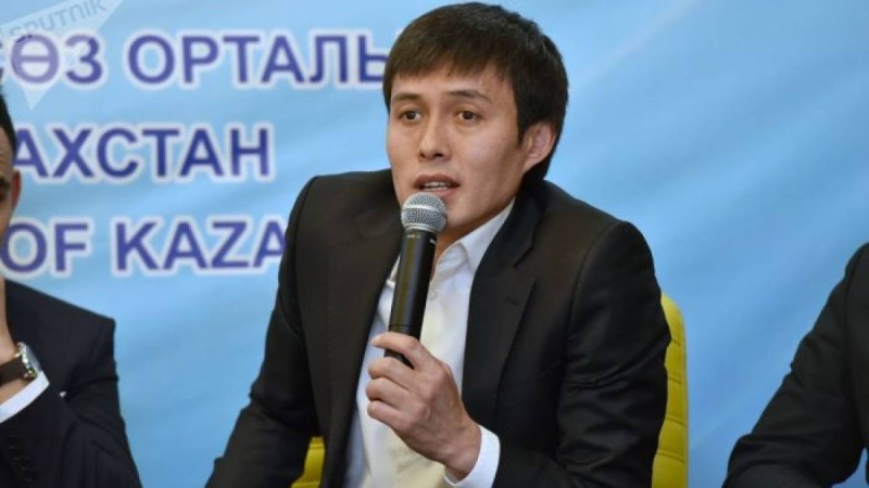 "Жігіттер" тобының әншісі Ердос Қанаевтың ұлы көз жұмды