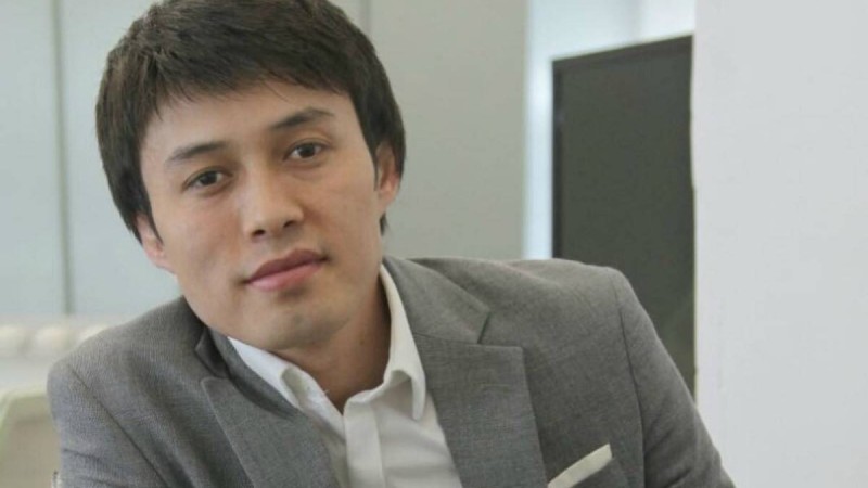 "Жігіттер" квартетінің әншісі Ердос Қанаевтың ұлы көз жұмды
Оның баласы ауыр диагнозбен туған көрінеді