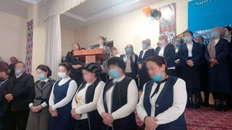 Мұғалімдердің ата-аналардан бас иіп, кешірім сұрауына не себеп?