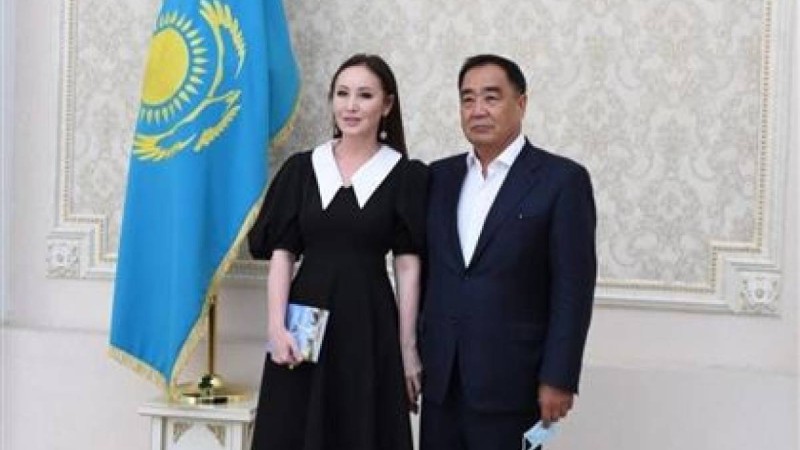 "Әкем қолдады": Күйеуі өзінен 21 жас үлкен Гүлнұр Оразымбетова барлық сырымен бөлісті