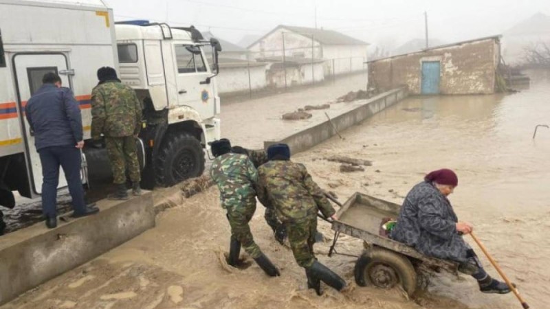 Түркістан облысында су тасқыны салдарынан 200-ден астам адам эвакуацияланды