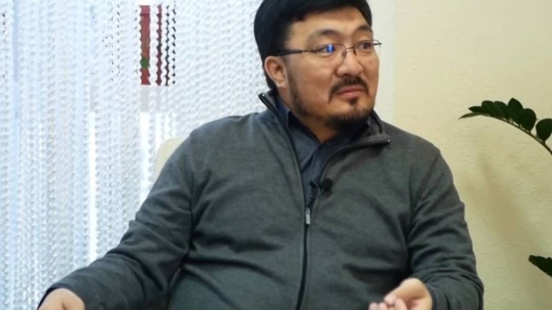 "Байлығыңды жасыратын заман". Тоқтар Серіковтің өнердегі әріптестеріне айтары бар