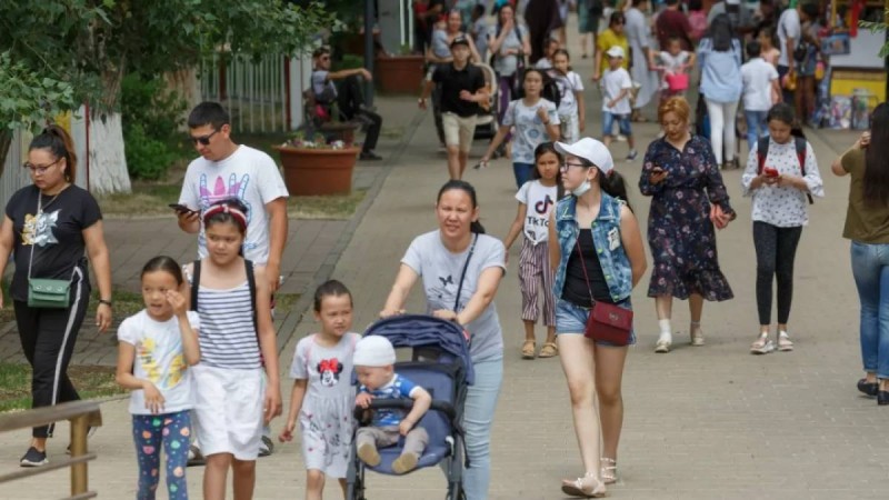 Үкімет 4 баласы бар әрбір отбасыға 12,8 миллион теңгеден төленетінін хабарлады