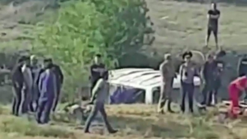 Теміртауда жолашылары бар автобус құзға құлап кетті - Қазақстан жаңалықтары