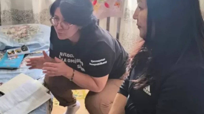 «20 жыл ауылда тұрамын»: Павлодарда анасы терезеден лақтырып жіберген бала қаладан қорқып қалған