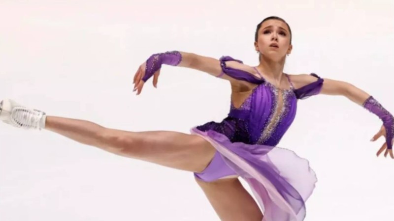 "Бұл - тәрбиесіздік": Ресейлік спортшыға орнынан тұрып, қол соқпаған украиналықтар мамандардың ашуын туғызды