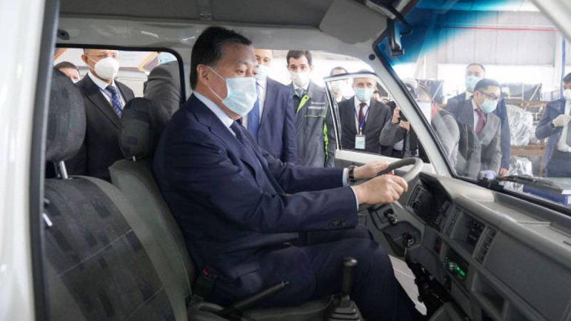 Қазақстан мен Өзбекстан арзан автобустар мен жүк көліктері өндірісін іске қосты