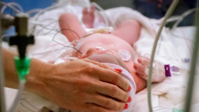 "Жыламасын деп димедрол салды": Оралдық дәрігерлер 2 айлық сәбидің дертін асқындырған