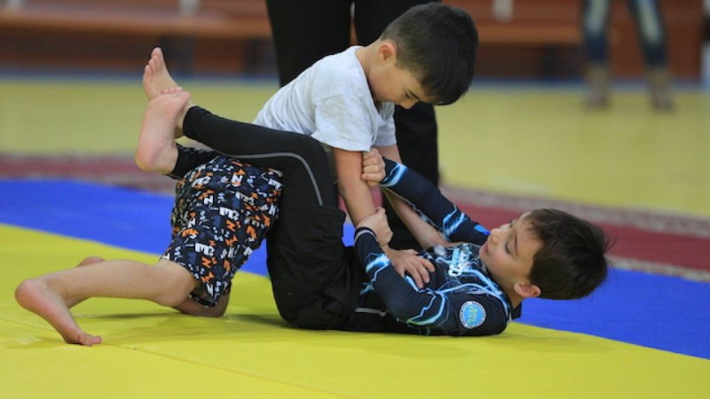 Международный турнир по грэпплингу среди детей прошел в Алматинской области