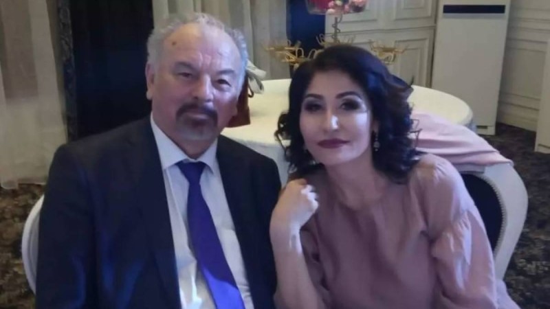 "Көзсіз ғашық болдым": Тұңғышбай Жаманқұлов өзінен 24 жас кіші шәкіртіне қалай үйленгенін айтты