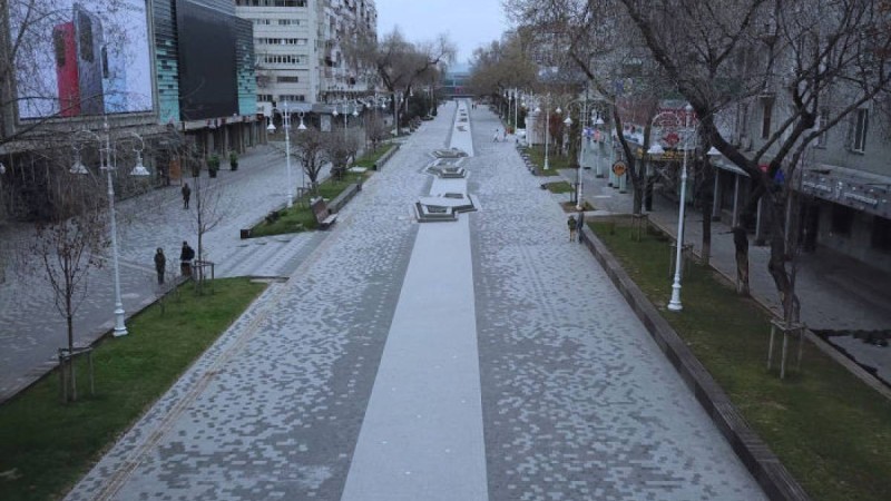 Карантиндегі Алматы: құс қанаты талатын биіктіктен түсірілген қала