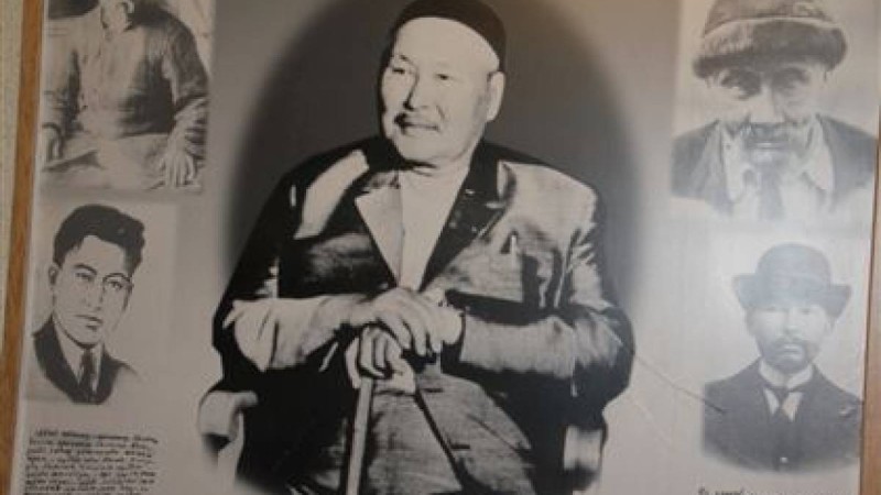 Сейфуллин, Майлин, Жансүгіров атылған кезде Сәбит Мұқанов бастаған жазушылар Көк төбеге көтеріліп, бұл жағдайды тойлады - Алаштанушы