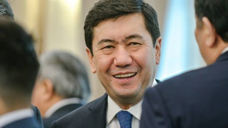 Орыс тілінде құжат сұратуға тыйым салған Қошановтың кереметі