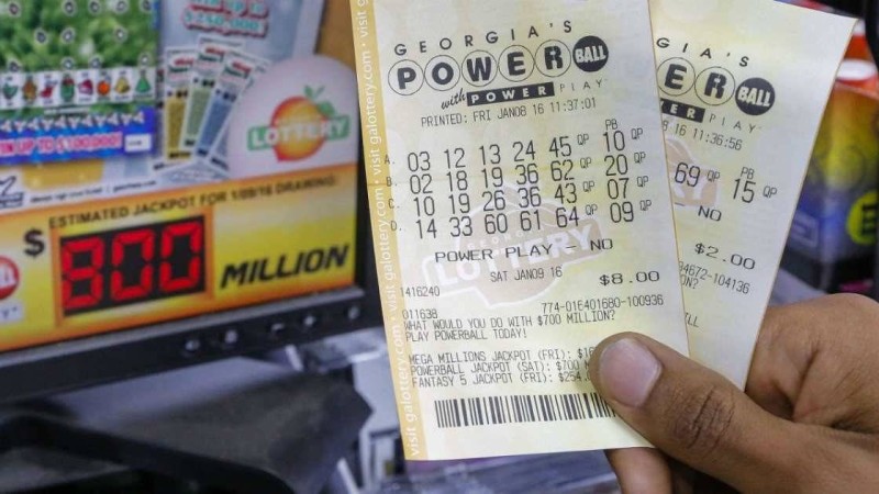 Ер азамат үйін жинап, кенеттен миллионер атанып кетті