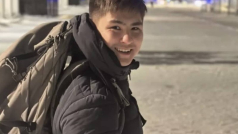 "Денсаулығы нашарлап, қиналып жатыр". Бельгиялықтар асырап алған қазақ баласы тосын жайтқа тап болды