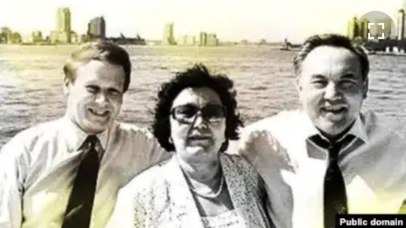 Назарбаевтың американдық кеңесшісі мұнай өндірісіндегі сәтсіздіктерді жайып салды