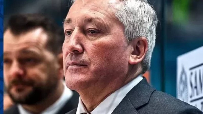 "Барыс" хоккей клубы жаңа бас бапкерін таныстырды