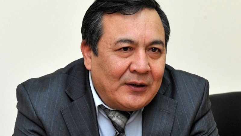 Дос Көшім: Назарбаевтың атынан құтылуды жүйедегі өзгеріс деуге келмейді