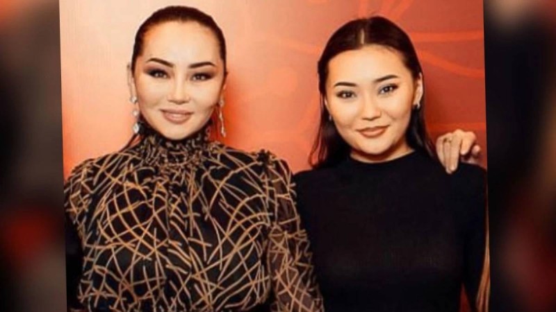 "Көліктің терезесін сындырып, мені алып шықты: Баян Мақсатқызы қызының өзін қалай құтқарғанын айтып берді