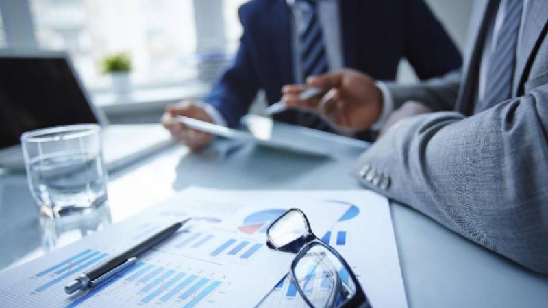 «Бұл ашкөздік пе?»: Қасым-Жомарт Тоқаев «Қазақстан халқына» қорына қаржы аудармаған танымал бизнесмендерді сынады