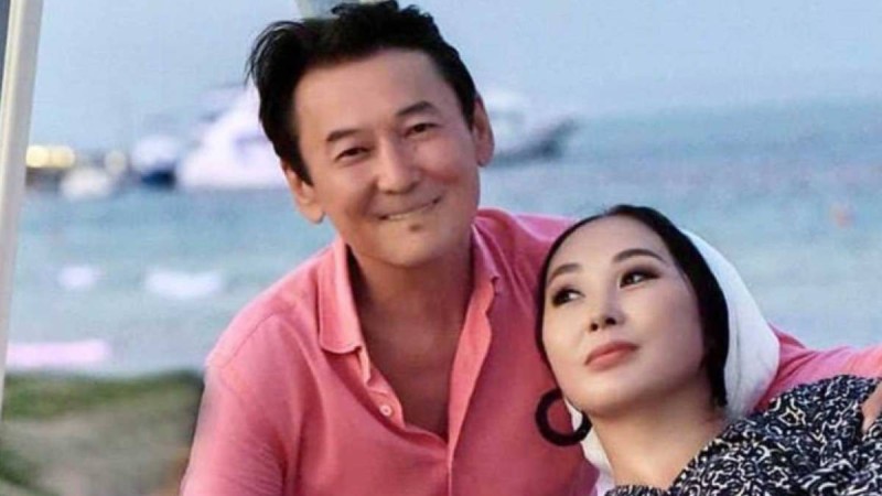 "Сегіз жылдай бөпе көрмедік": Қыдырәлі Болманов Қарақат екеуінің басына түскен сынақ жайлы айтты