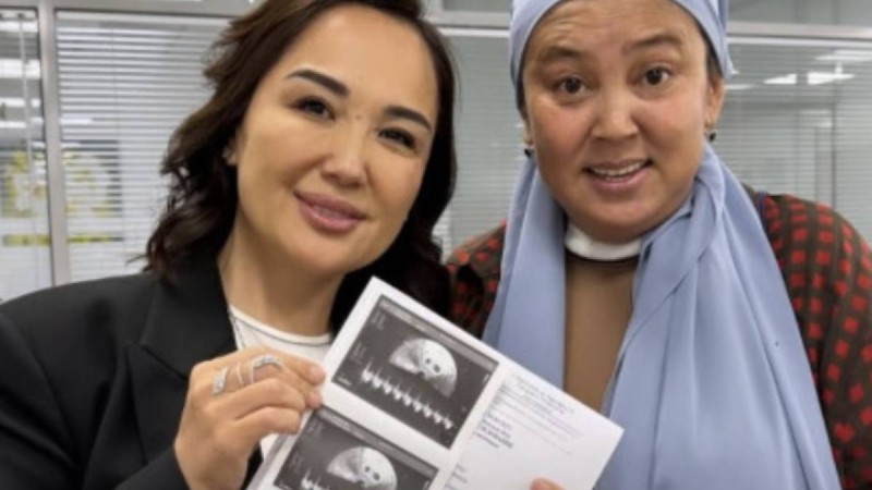 "Көңілім ерекше толқып тұр". 27 жыл күткен баласының жүрек қағысын естіген ана көз жасын тыя алмады