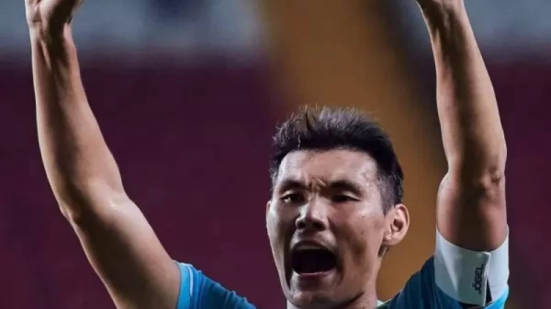 Нұралы Әліп "Зенит" клубының капитаны ретінде алғаш рет алаңға шықты