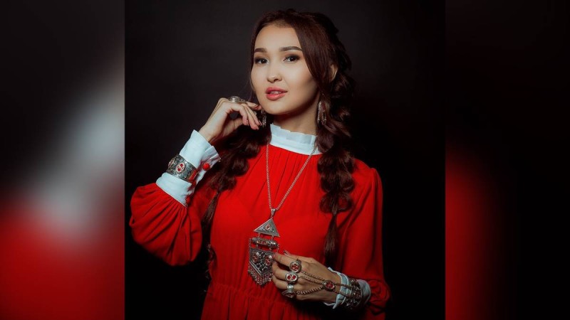 “Күйеуімен жатарын жатып алып, үй беріңдер дейді”: Ақтаулық блогер көпбалалы аналарға тіл тигізді