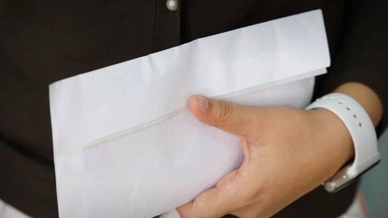 СҚО-да аудан әкімінің орынбасары пара алды деген күдікке ілінді