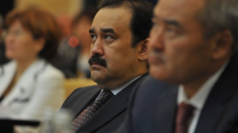 Экс-председатель РК Нартай Дутбаев: Закройте здание и сожгите все. Это измена!