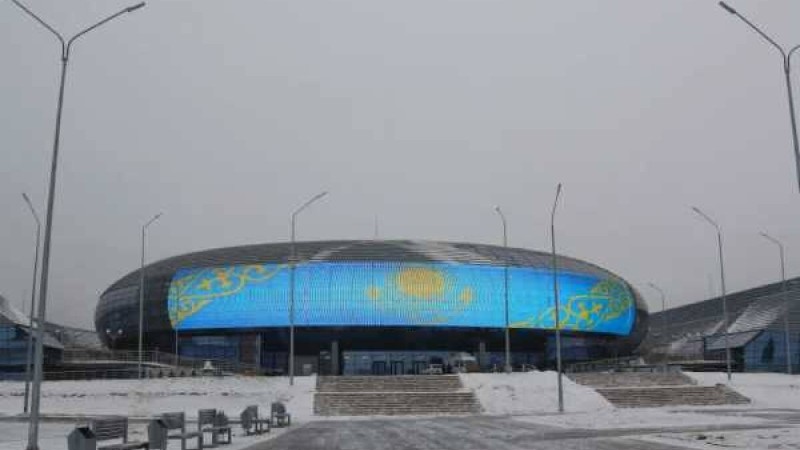 «Абай Арена» емес «Елбасы Арена»: Семейлік депутаттар спорт кешенін Назарбаевтың құрметіне атауды ұсынды